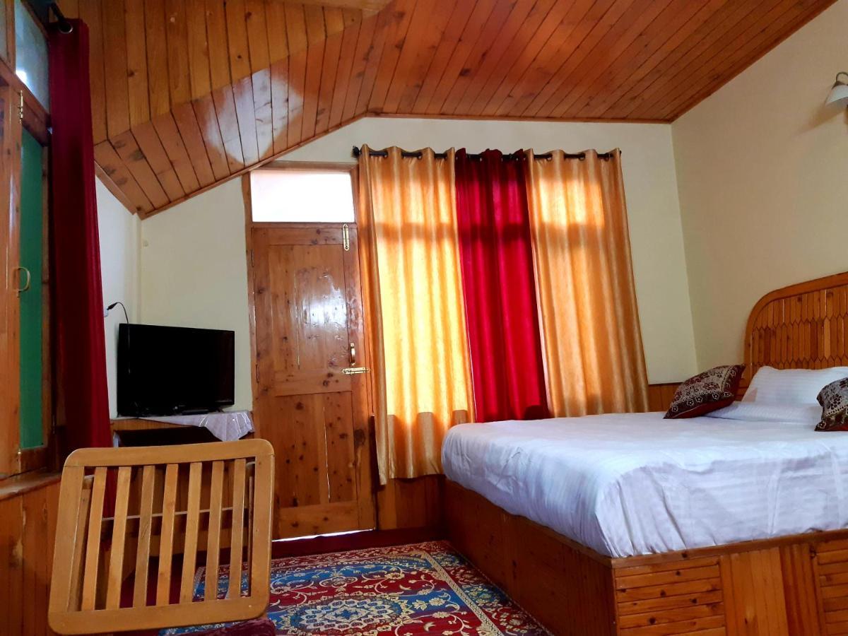 Heavenly Daze Cottage Manāli Eksteriør bilde