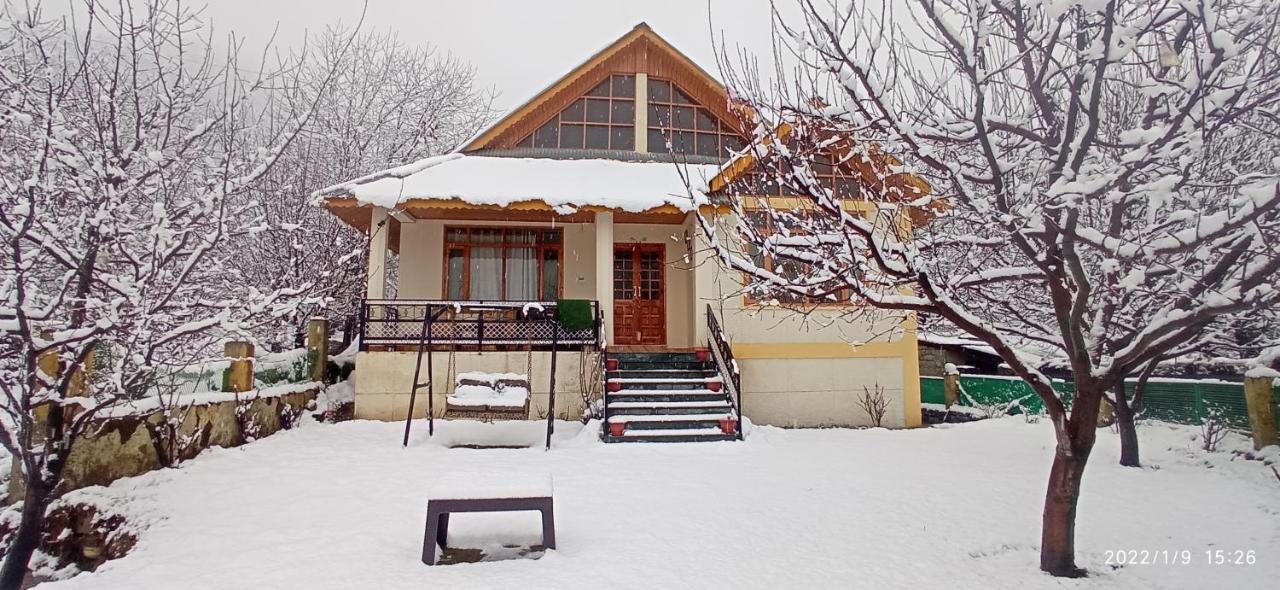 Heavenly Daze Cottage Manāli Eksteriør bilde